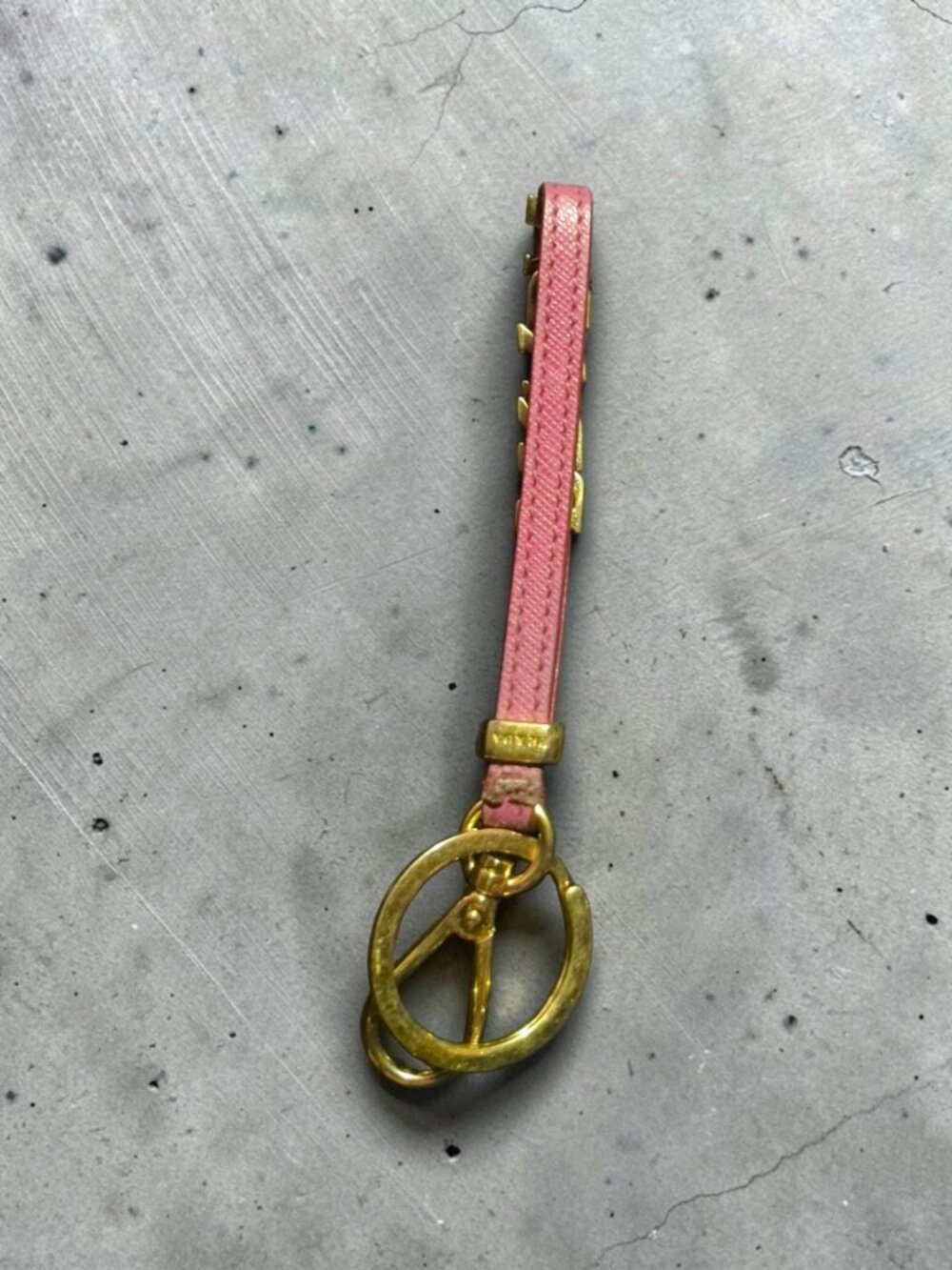 Keychain - Picture 2 of 7